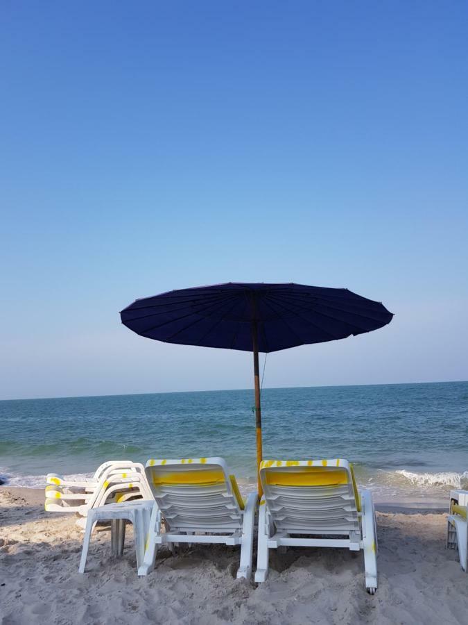 Plaza Huahin Hotel Exterior photo